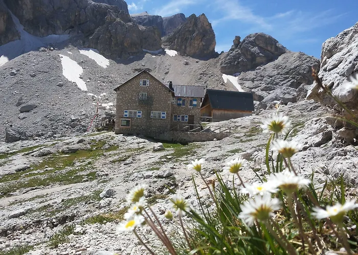 Rifugio Mulaz Gares
